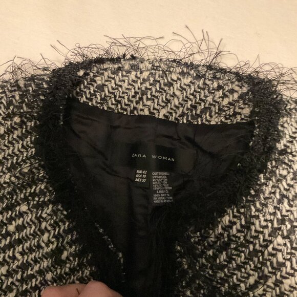 Zara Women Fringe Edges Textured Blazer Size 10 Black Cream - Picture 6 of 12